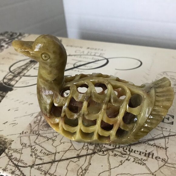 Collectable Handmade Soapstone Duck with Baby - Picture 6 of 10